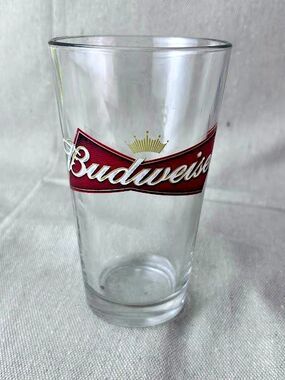 Classic Vintage Budweiser Pint Beer Glass